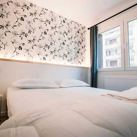 Le Majestic **** : Luxury T2 Plein Centre / V-rent *